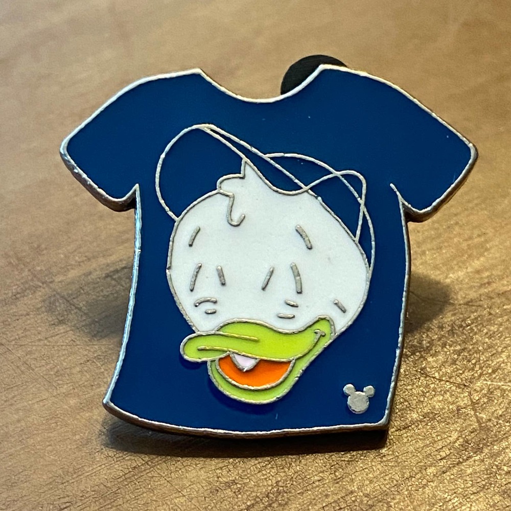 Disney Dewey Duck Blue Tshirt Cast Lanyard Series Enamel Pin